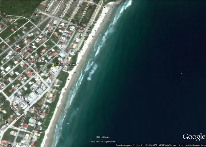 Praia De Mariscal A 50 Metros Do Mar Bombinhas
